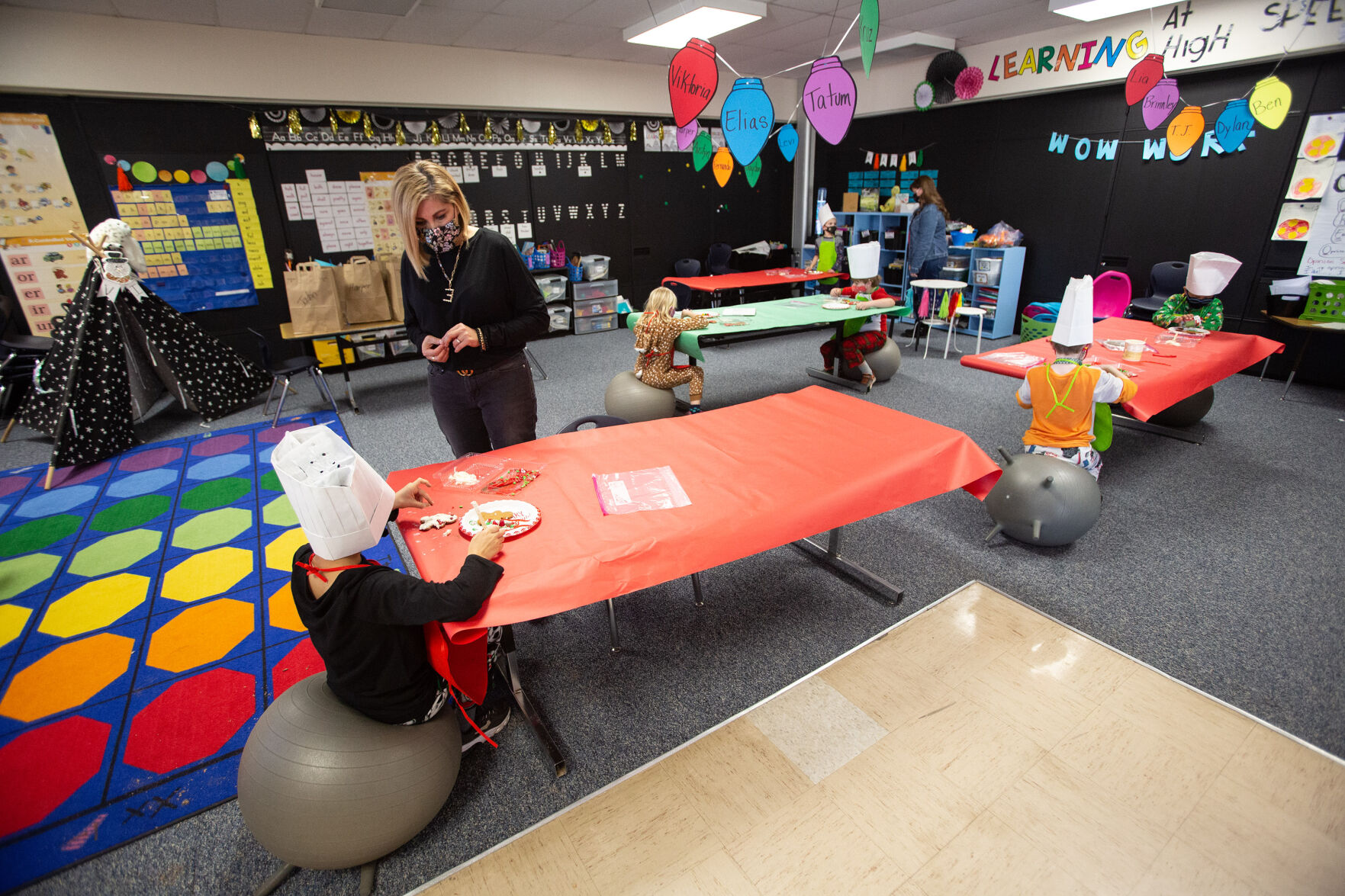 Gingerbread cookies, Mesa Verde Elementary